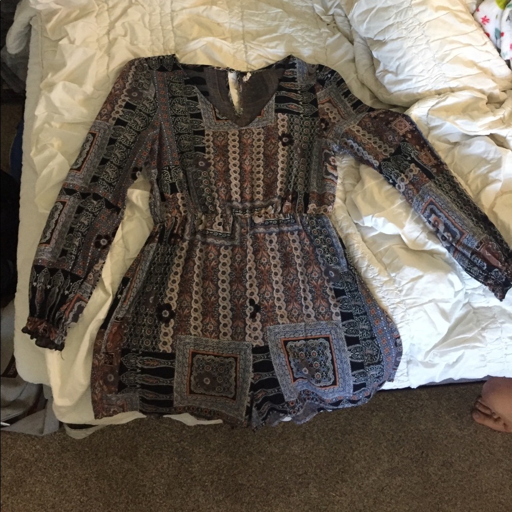Patterned romper