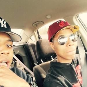 Meet your Posher, Jonathan