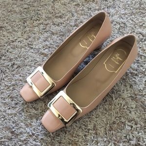 *Sold*Roger Vivier Belle Pumps in Patent Leather