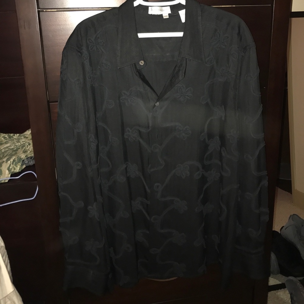 Men's dress shirt
