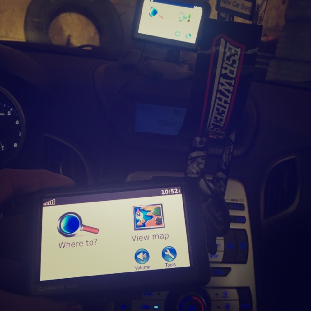 Car gps 2 black gps systems