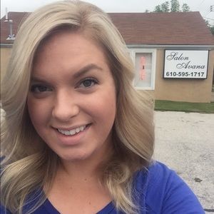 Meet your Posher, Kristina