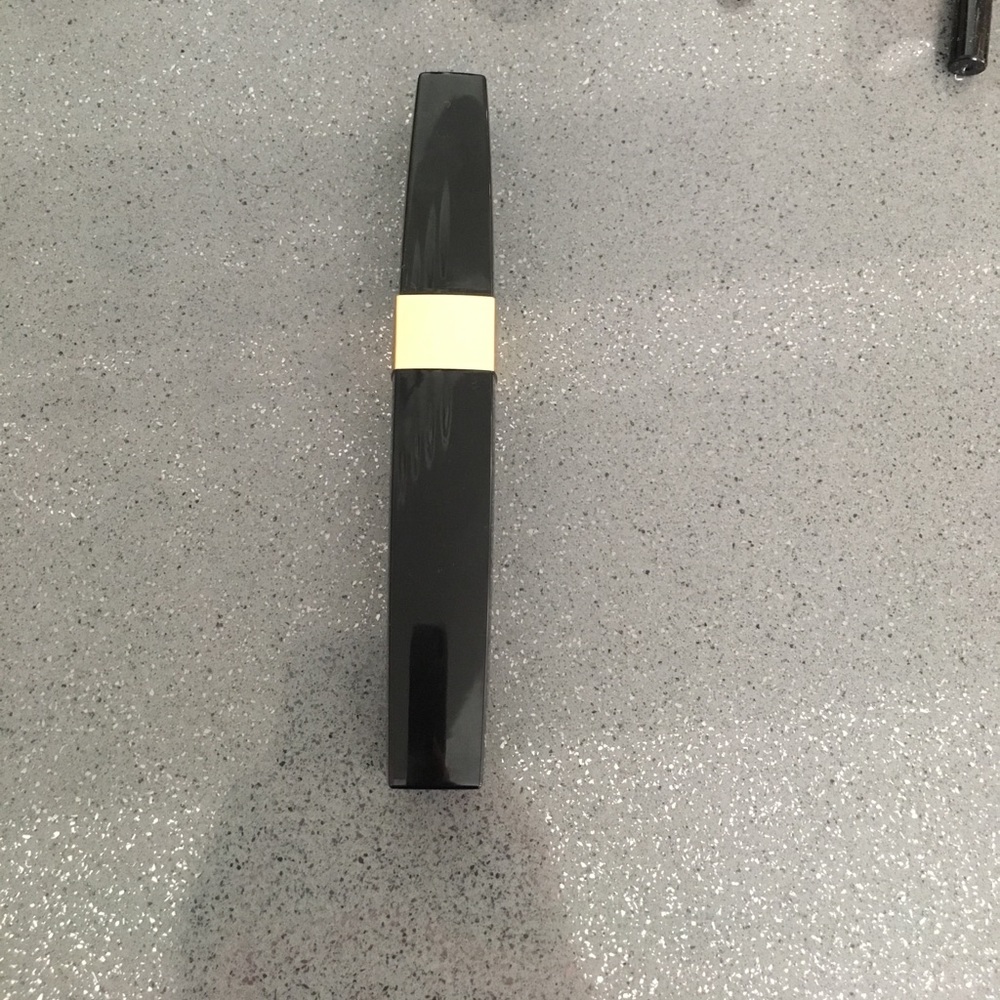 Sold-----Chanel mascara