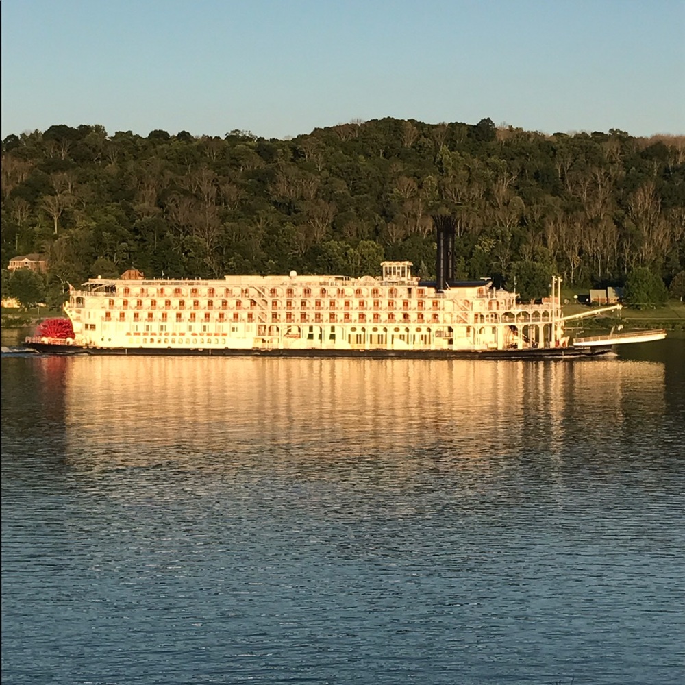 Meet your Posher, Catherine