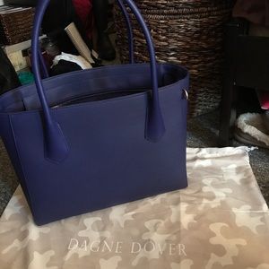 Dagne Dover Legend Tote Bag