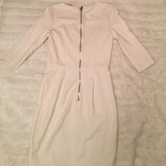 Dress - Picture 3 of 4