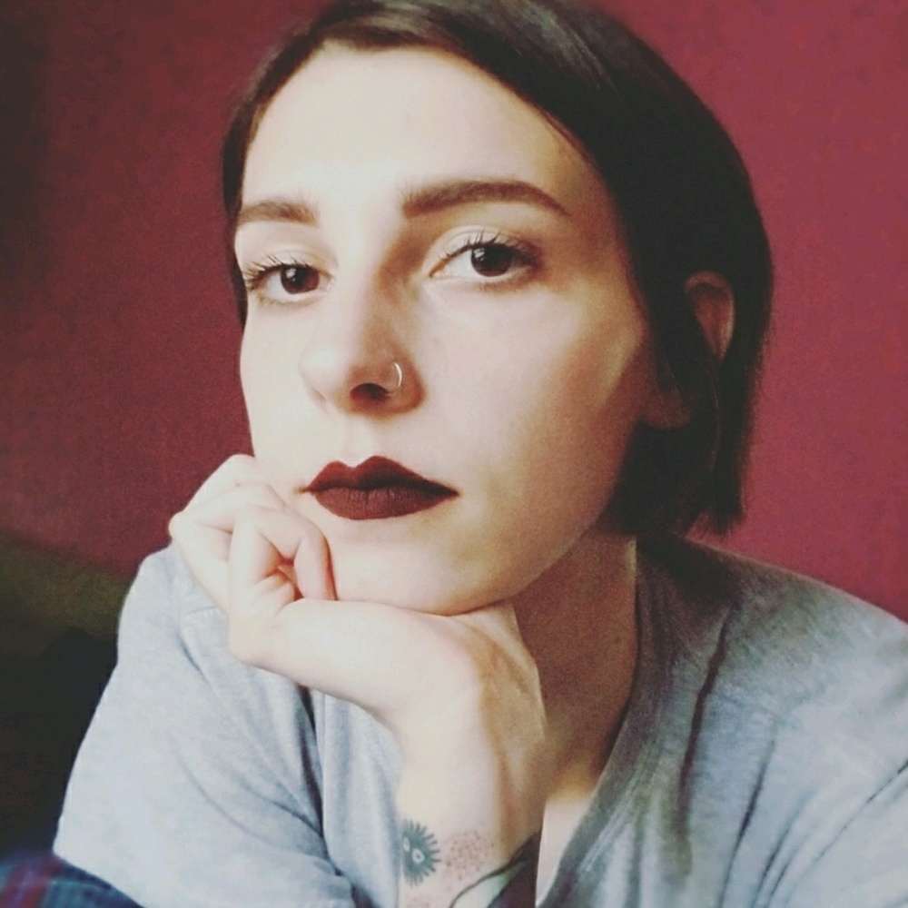 Meet your Posher, Olivia