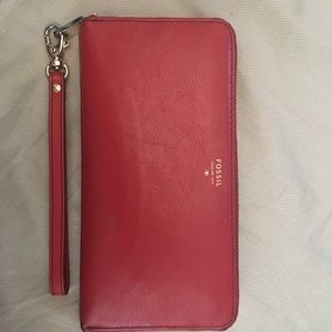 FOSSIL RED WALLET