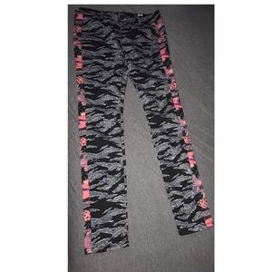 Tropical fabric tuxedo stripe skinny jeans