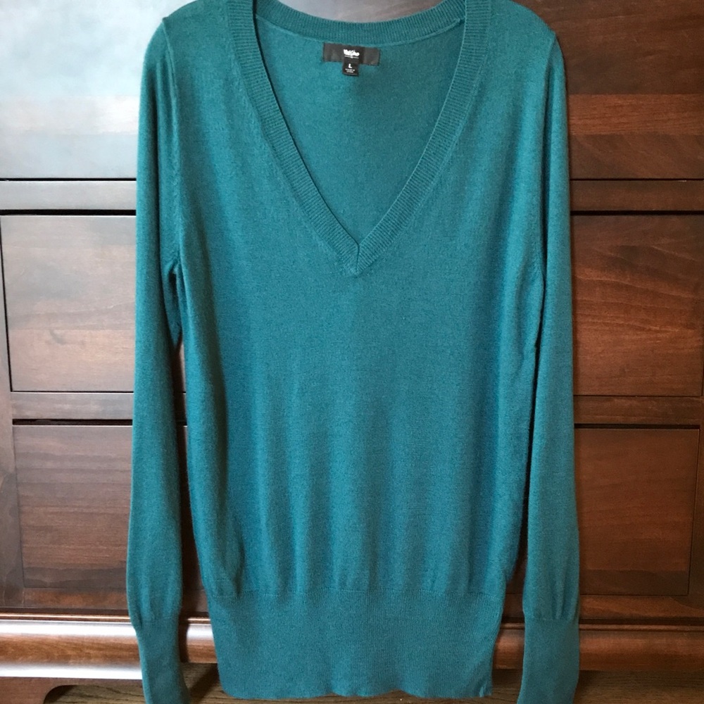 Mossimo Teal Sweater with Deep V-Neck