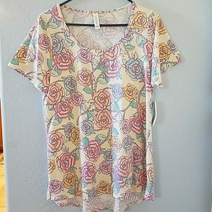 LuLaRoe Rose Classic T
