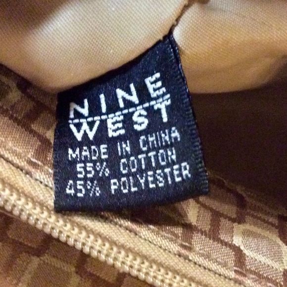 NINE WEST Tote - Picture 4 of 6