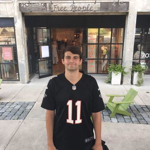 Meet your Posher, Chase