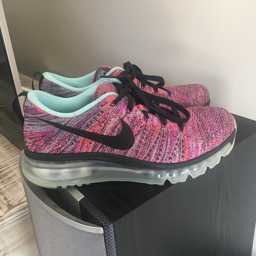 Nike Air Max Flyknit Women's