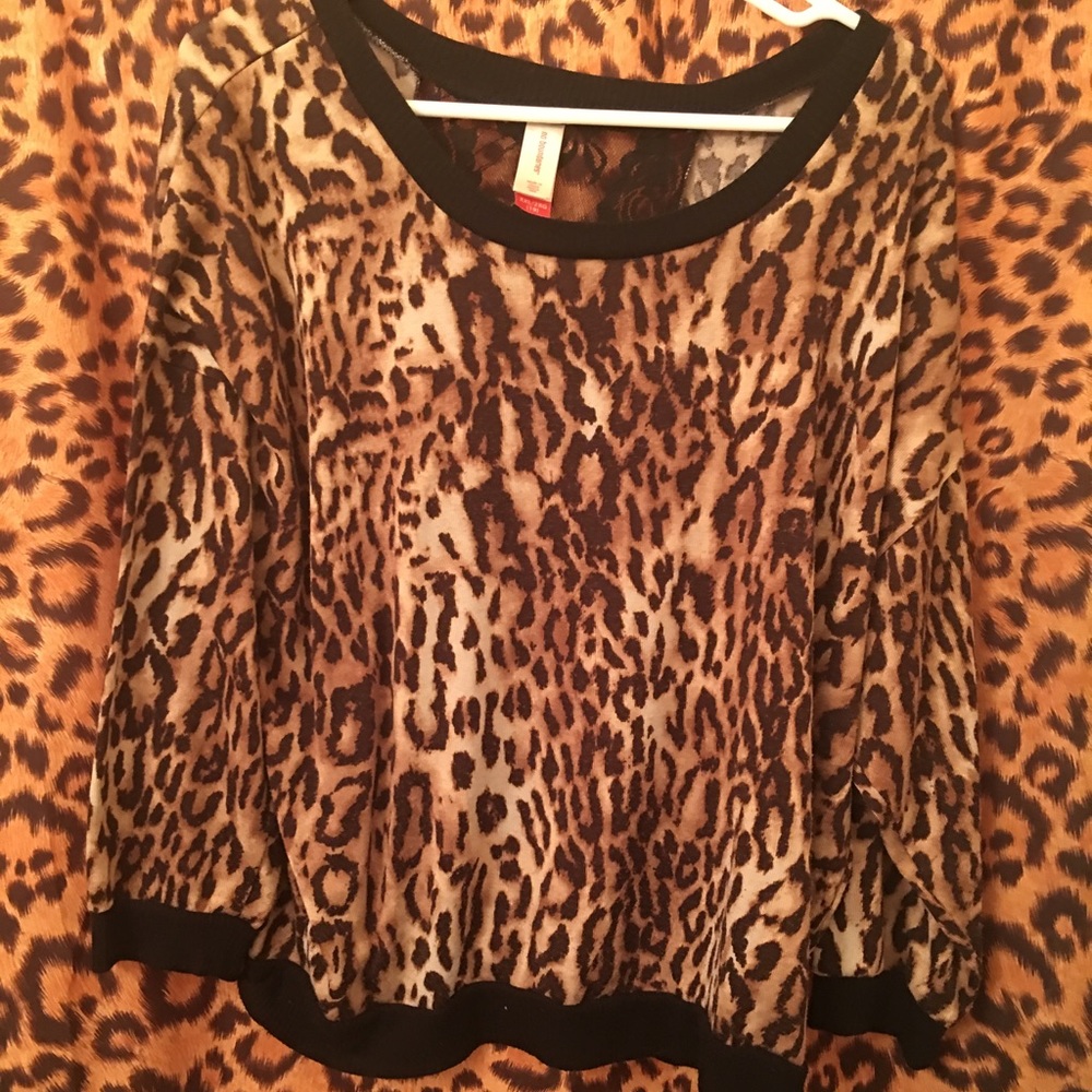 Printed sweater