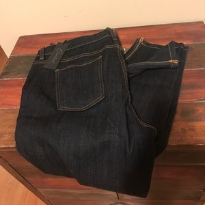 NEW Dark Wash Skinny Jeans w/ Zipper Detail