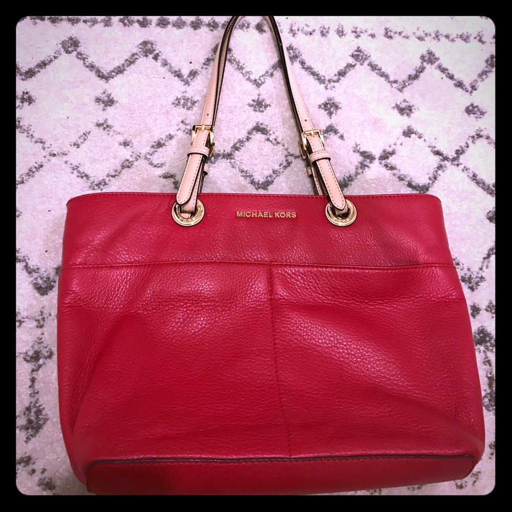 Michael Kohrs Medium Purse