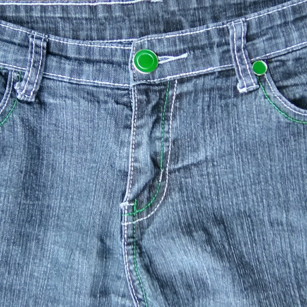 9/10 Jeans - Picture 3 of 4