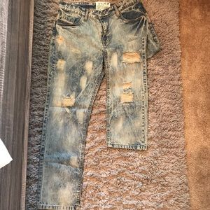 NWOT Distressed Men's Denim Jeans