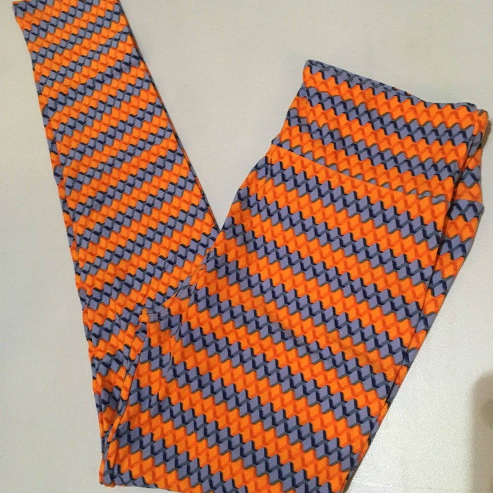 🆕 LuLaRoe One Size Leggings