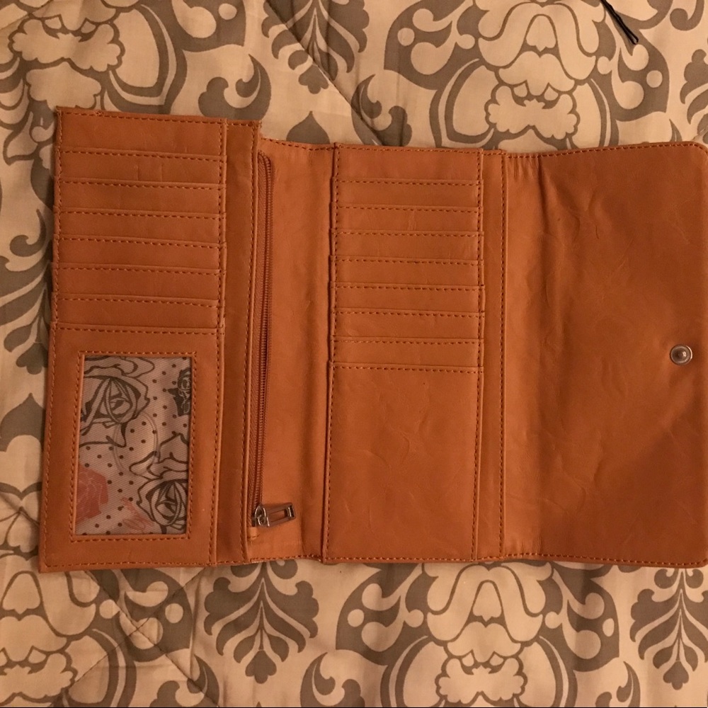 Wallet - Picture 4 of 4