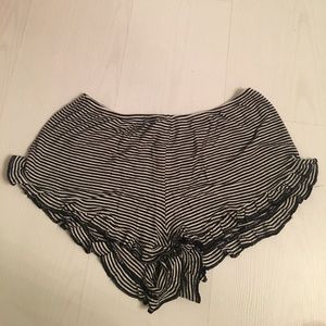 Brandy Melville flowy shorts