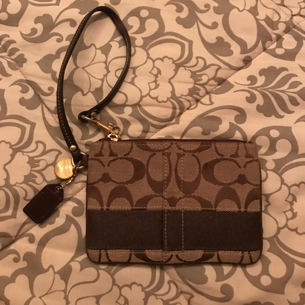 Wristlet