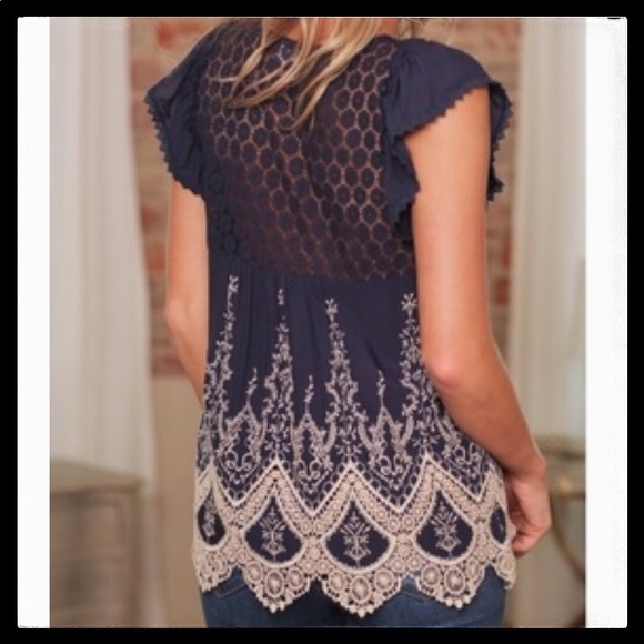 Navy Crocheted Lace tunic - Picture 3 of 4