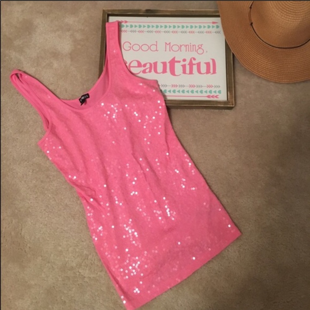 BUNDLE OF 2 EXPRESS TOPS
