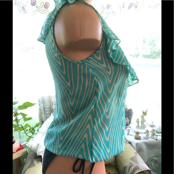 2 FOR $9 Kirra Ruffled Sheer Top - Picture 3 of 6