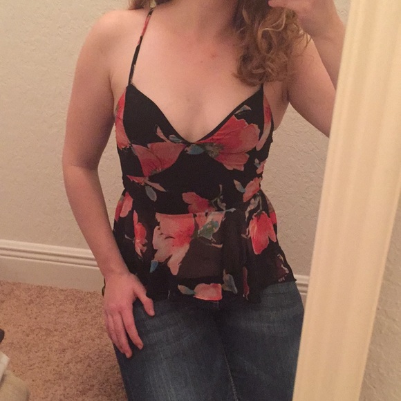 Papaya Tank Top!! Black red big poppies flower - Picture 3 of 8