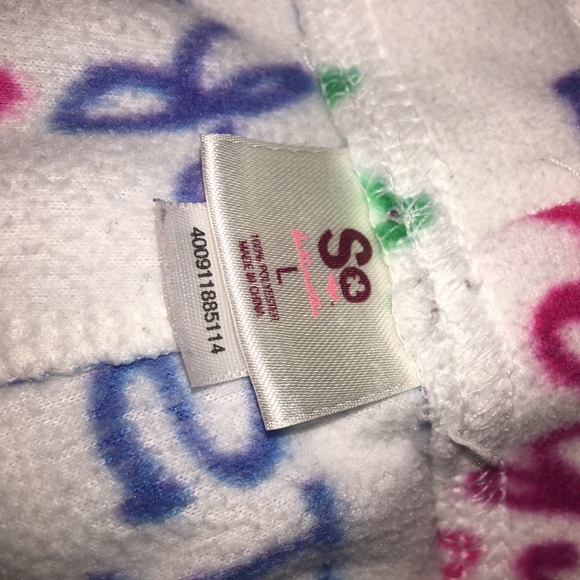 Pj set - Picture 3 of 3