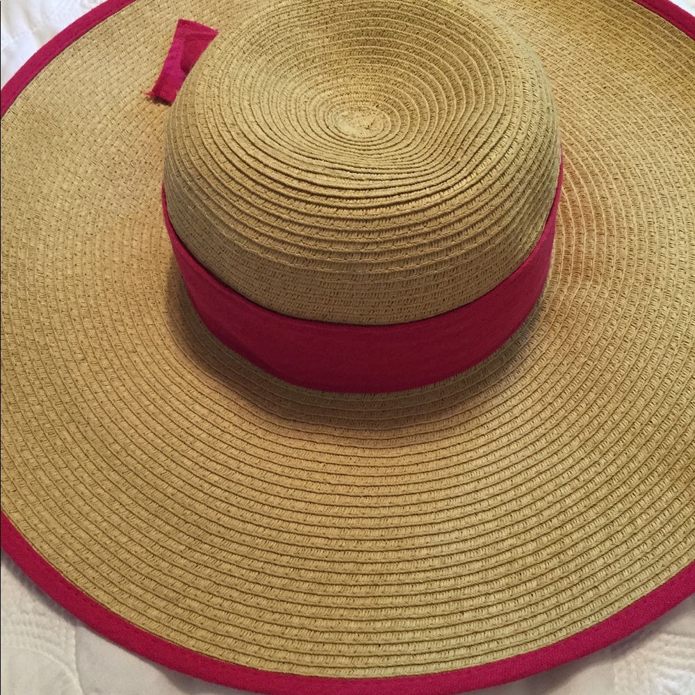 Sun Slouchy Hat with Bow Detail in Pink and Tan - Picture 4 of 5