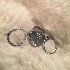 Coach chubby silver turn lock valet chain ring