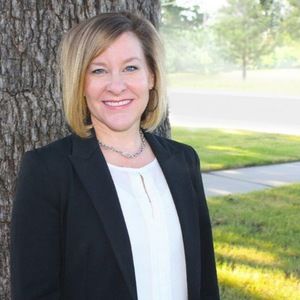 Meet your Posher, Lynn