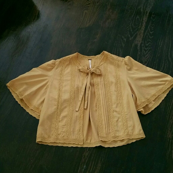 Top - Picture 2 of 6