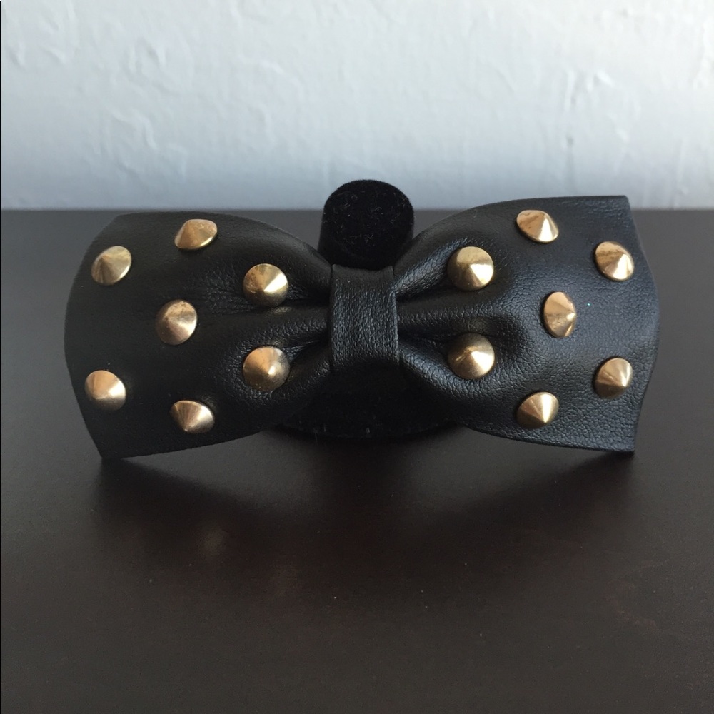 Studded Bow