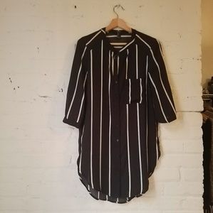 Black and white stripe tunic button uo