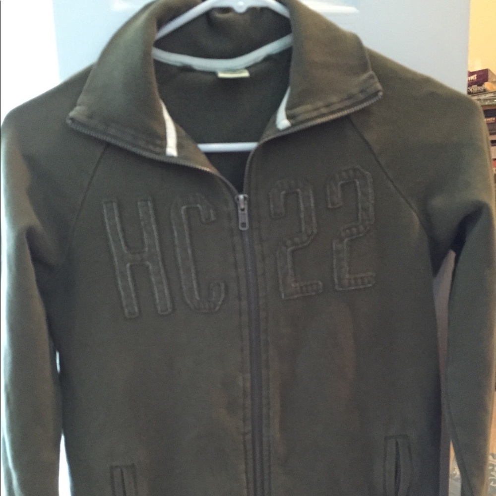 Hollister jacket - Picture 2 of 4