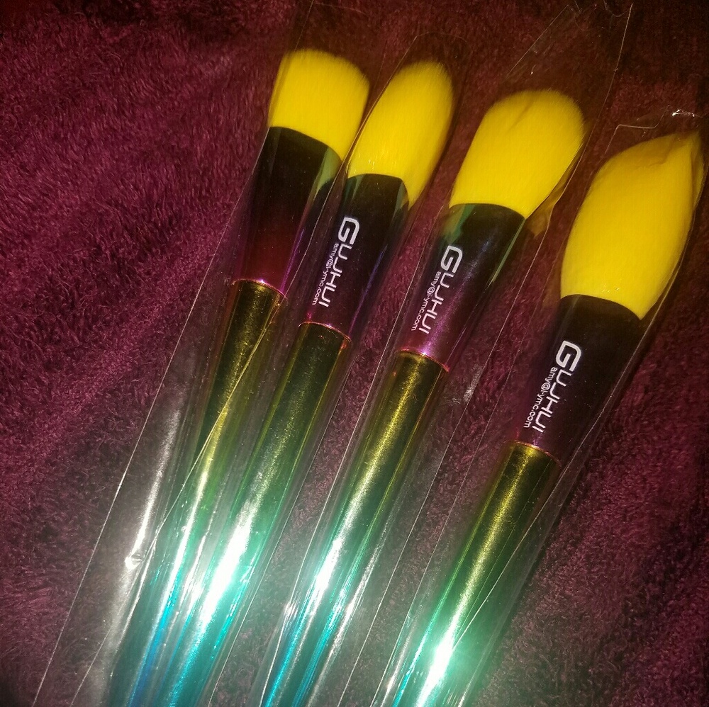 Bundle - Picture 3 of 4