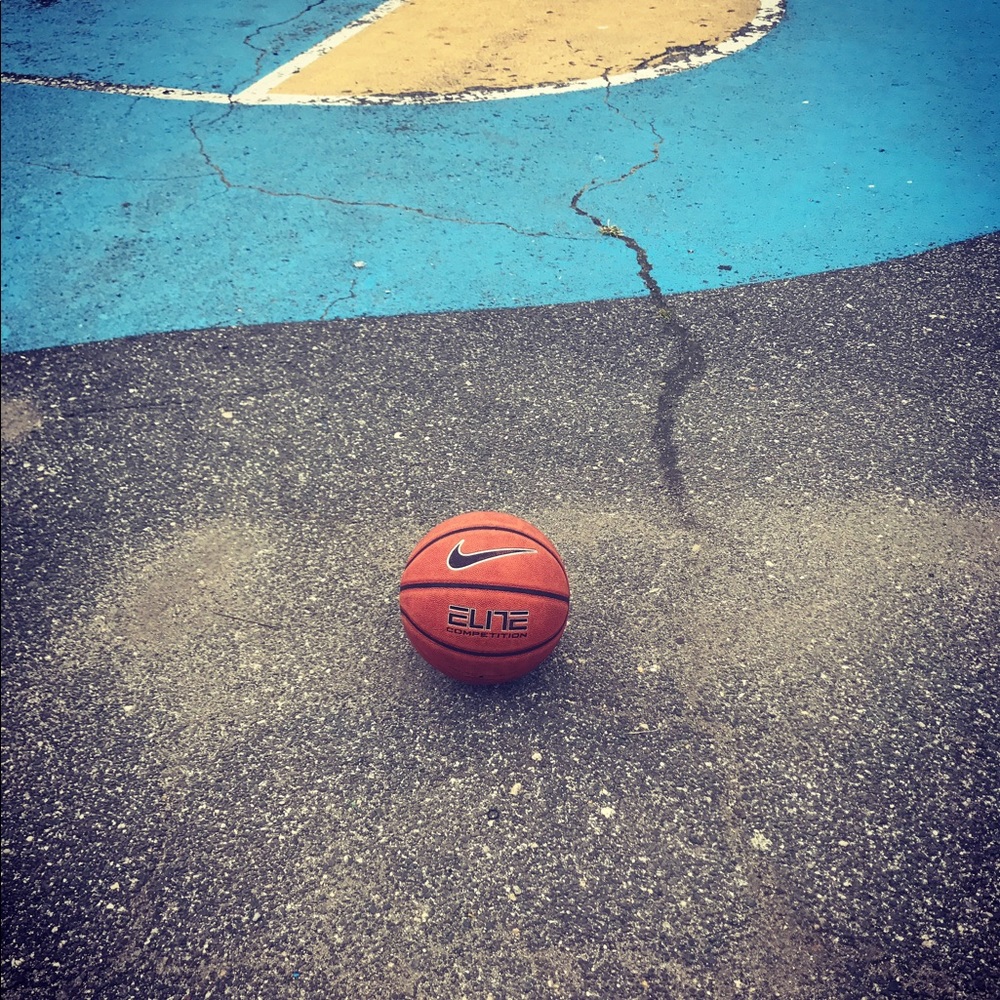 Meet your Posher, Dina