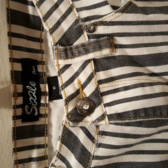 Sizzle gray and white stripe slim cut jeans. - Picture 2 of 4