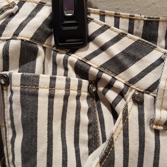 Sizzle gray and white stripe slim cut jeans. - Picture 3 of 4