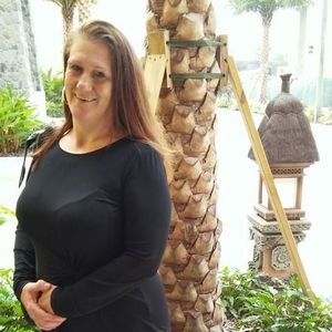 Meet your Posher, Georgianne