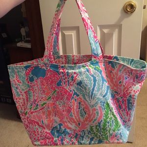 NWOT Lilly Pulitzer weekender bag
