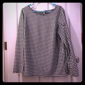 Black & White Blouse XL