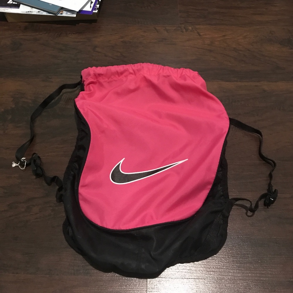 Nike string bag