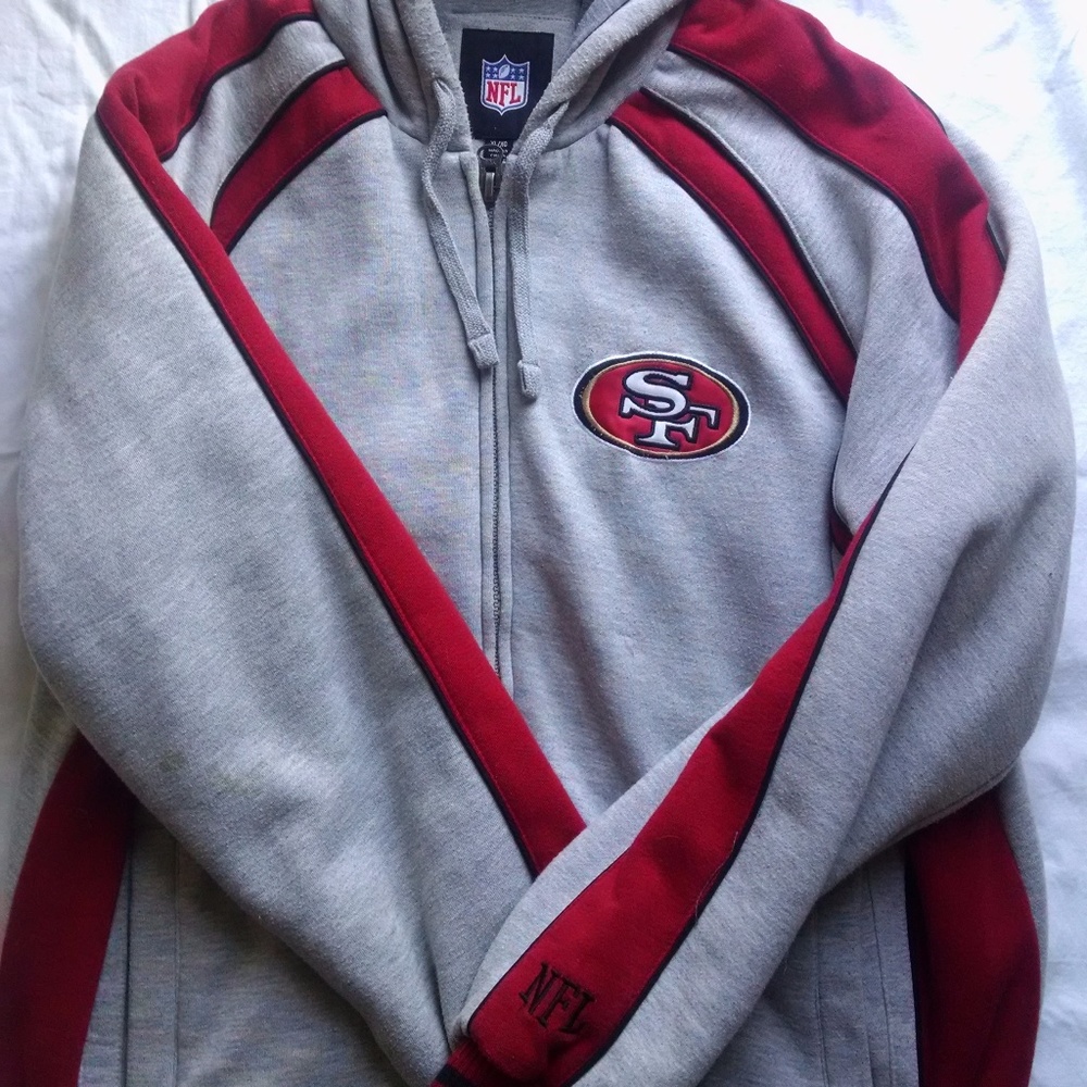 SF 49ers hoodie