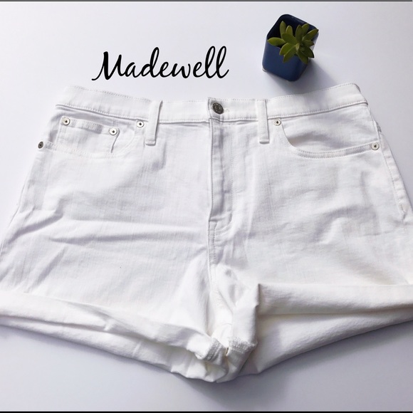 Madewell Pants - NWOT size 31 Madewell white denim shorts