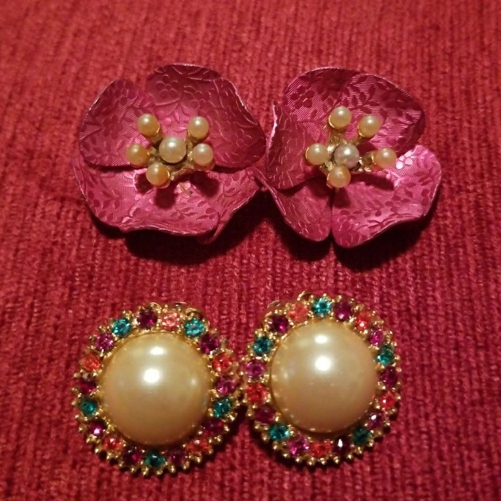 Vintage clip on earnings